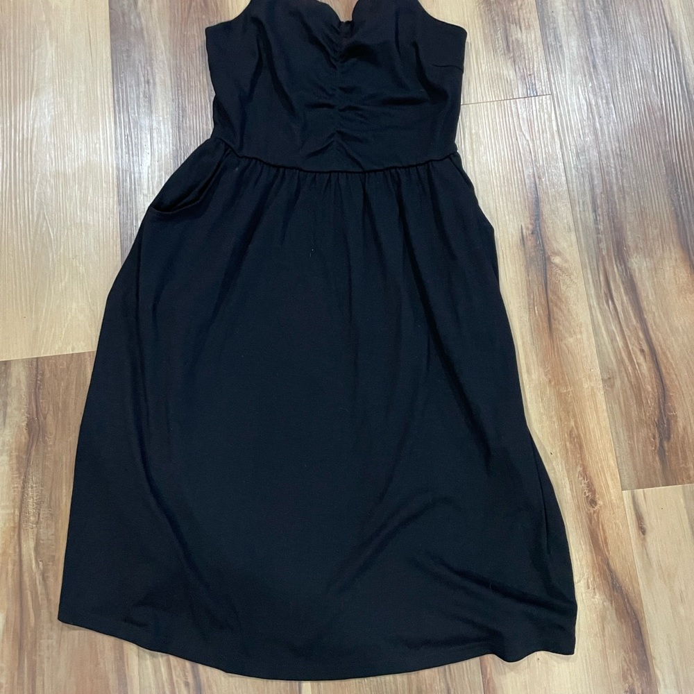 Chic Black Dress